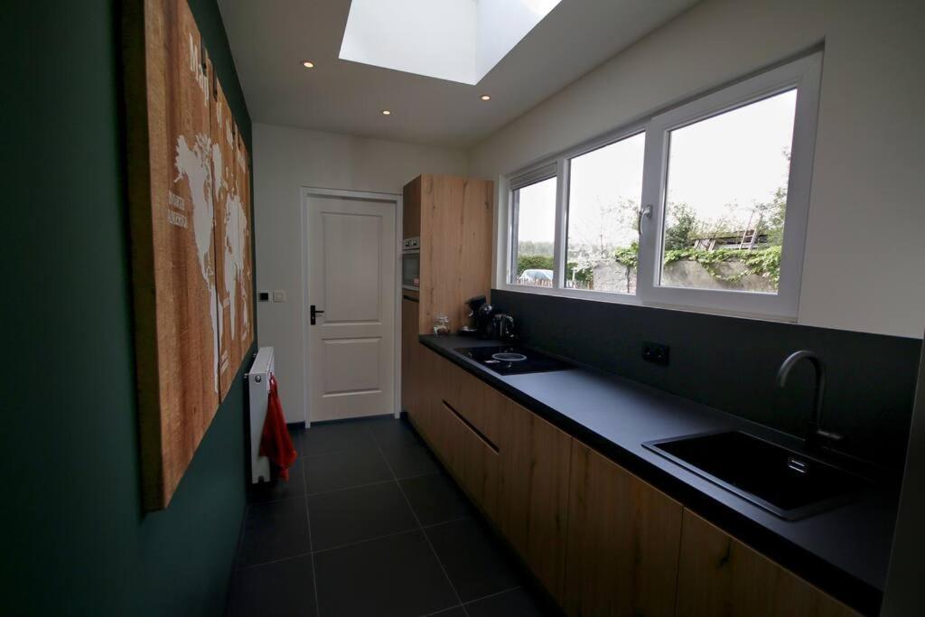 Het Pareltje Van Walsoorden Met Sauna -Extra Bijboeken- Villa ภายนอก รูปภาพ